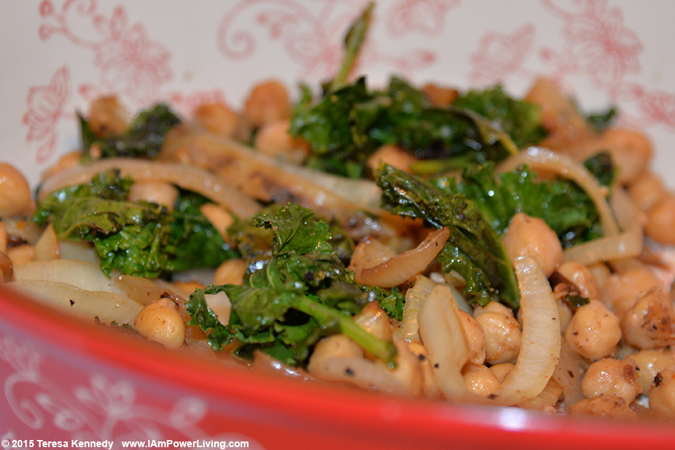 Kale and Chickpeas