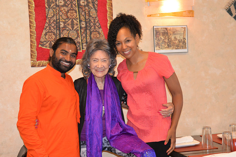 Shwaasaguru Sri Vachananand Swamiji, 97-year-old yoga master Tao Porchon-Lynch and Teresa Kay-Aba Kennedy in New York - July 14, 2016